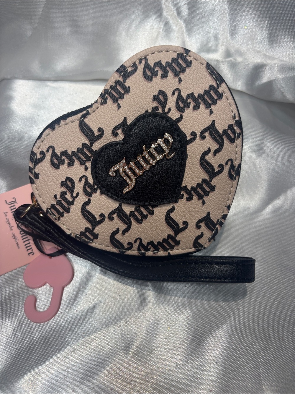 NWT Juicy Couture Heart Wristlet in Blush with Black Script & Logo